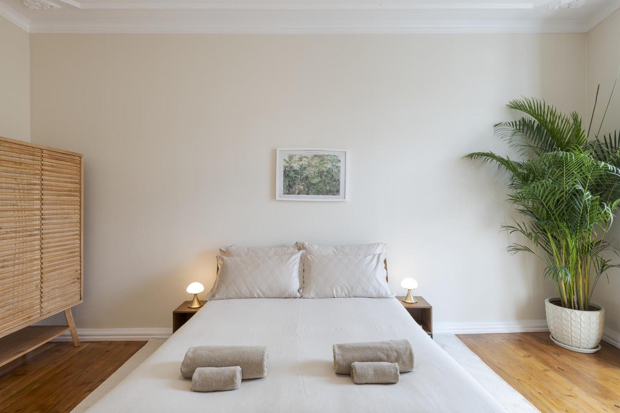 Santa Maria Rooms And Apartments セトゥーバル エクステリア 写真